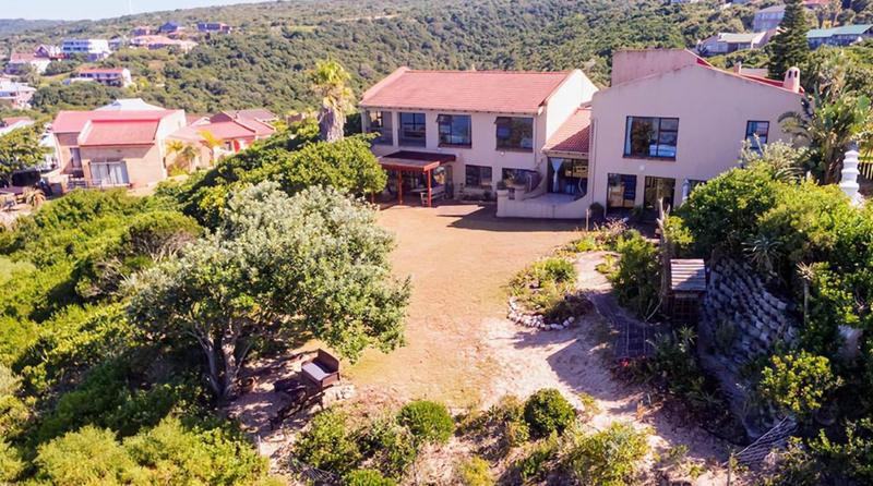 5 Bedroom Property for Sale in Blue Horizon Bay Eastern Cape
